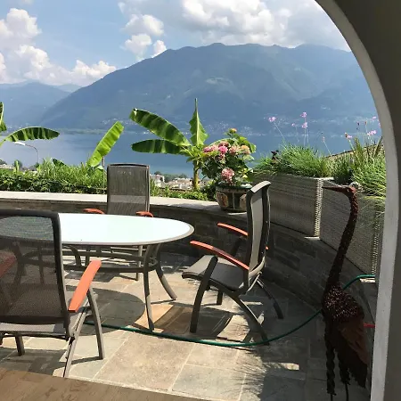 Casa Monteverde Ferienhaus Orselina